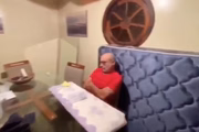 Momento da prisão de Queiroz