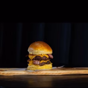 A hamburgueria fica em São Sebastião