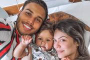 Sarah Poncio e Jonathan Couto