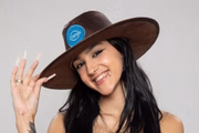 Bia Miranda é tiktoker, tem 19 anos e nasceu no Rio de Janeiro.