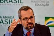 Antonio Paulo Vogel assumiu a chefia interina do MEC após a saída de Abraham Weintraub
