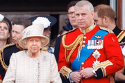 Andrew é o terceiro filho da monarca britânica