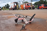 Criança foi atingida quando andava de bicicleta