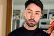 Rico quis tirar uma foto com Eliana e não conseguiu