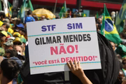 Presidente Jair Bolsonaro no discurso aos apoiadores na Avenida Paulista, em SP
