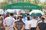 Cerca de 100 pessoas foram ao Cemitério Campo da Esperança de Planaltina