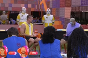 Fred leva tombo no Jogo da Discórdia