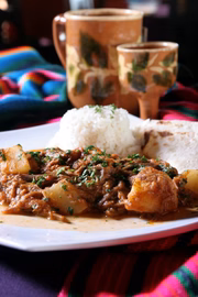 A rede <b>El Paso</b> vai incrementar seu tradicional Buffet Latino (R$ 58) com iguarias de outros países: na foto, as hilachas, da Guatemala