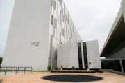 O TCDF adotará, a partir das 13h, desta segunda (21/2), um novo protocolo de sessões plenárias virtuais a fim de dar mais celeridade à apreciação de processos em trâmite na Corte de Contas