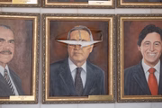 Retrato de Renan Calheiros é rasgado durante atos golpistas 