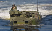 Carro lagarta anfíbio (Clanf) será usado pela Marinha em GLO