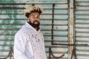 Thiago Jamelão assina a direção vocal do álbum Amarelo, de Emicida