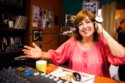Jesuína, personagem de Claudia Jimenez em Sexo e as Negas