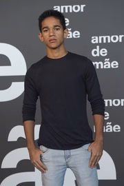 <b>Iuri (Alex Patrício):</b> Aluno de Camila (Jéssica Ellen) <b>Iuri (Alex Patrício):</b> Aluno de Camila (Jéssica Ellen)
