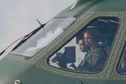 Major César é o comandante do KC-390 que decolou para Israel na tarde desta terça-feira (10/10)
