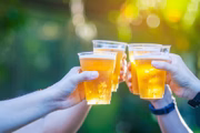 Com 140 tipos de cervejas, BEBA do Quadrado tem edição "retrô"
