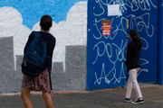 Outra questão a lidar é a evasão escolar, especialmente por parte de alunos do ensino médio