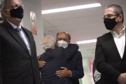 Ex-governador Geraldo Alckmin em inauguração de hospital da prefeitura de SP, na universidade onde leciona