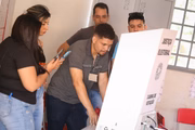 Em Águas Lindas, município mais populoso do Entorno do Distrito Federal, as eleições para prefeito e vereador começou cedo neste domingo (6)