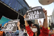 Sábado é marcado por protestos pedindo o impeachment de Bolsonaro