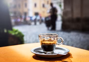 O café espresso é um dos mais pedidos nas cafeterias