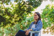 A professora estudou xingamentos durante 10 anos. Ela conta que, para homens, a maior ofensa é ser chamado de "veado". "No imaginário social, veado é entendido como 'mulherzinha'"