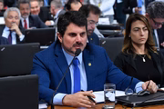 Senador Marcos do Val trocará o Podemos pelo PL de Valdemar Costa Neto