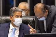 Requerimento é de autoria do líder do governo