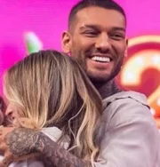 Lucas Lucco e Lorena Carvalho