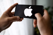 A Apple está desenvolvendo seu próprio chatbot para entrar na corrida da inteligência artificial 