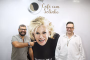 Marcello Camargo criou o programa de entrevistas Café com Selinho para homenagear a mãe