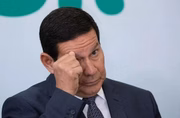 Mourão nega que tenham acertado com generais possível saída de Jair Bolsonaro da Presidência
