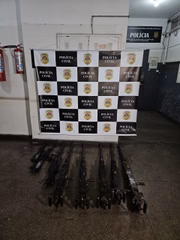 Ao todo, 21 armas foram furtadas do Exército