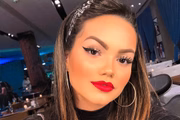 A jovem é filha de Latino