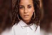 A revista americana Formidable Woman Magazine elegeu Domitila, em 2020, como uma das mulheres mais influentes do mundo na categoria Artivist 