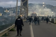 O trânsito na rodovia foi interrompido