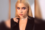 Dona de uma beleza ímpar, Jade começou sua carreira ainda criança, fazendo propagandas. Contudo, tornou-se conhecida ao participar do canal do irmão, o também influenciador Leo Picon, no YouTube