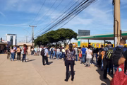 Em Ceilândia Centro, paradas ficaram lotadas