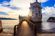 A Torre de Belém é parada obrigatória pela vista e história