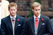 Harry e William são filhos do rei Charles e da saudosa princesa Diana