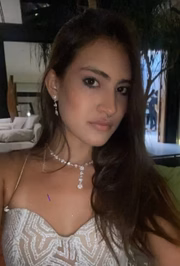 A ex-modelo Dallliene de Cássia Brito Pereira, 21 anos, foi encontrada morta em seu apartamento, em SP