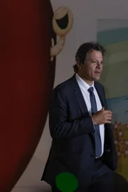 Haddad passa a integrar equipe de transição de Lula 