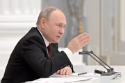 O líder russo Vladimir Putin diz que não irá recuar e desafia a comunidade internacional