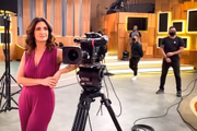Ela apresenta o Encontro com Fátima, na Globo
