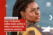 Jordana Gleise de Jesus Menezes, a Jojo Todynho, nascida em 1997, é uma cantora e apresentadora brasileira. Natural de Bangu, no Rio de Janeiro, se tornou um verdadeiro fenômeno após o lançamento do hit Que Tiro Foi Esse 