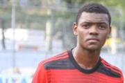 Pablo Henrique da Silva Matos, 14 anos, era primo do zagueiro Werley, do Vasco. No Flamengo, atuava como zagueiro na categoria de base. Ele era natural de Oliveira, no centro-oeste de Minas. Em nota, a Câmara Municipal de Oliveira lamentou a morte de Pablo Henrique: “O adolescente era mais uma promessa do futebol oliveirense, mas infelizmente teve sua trajetória interrompida na manhã desta sexta-feira”