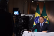 Presidente afirmou que o Brasil é "vítima" de "brutal campanha de desinformação" sobre a Amazônia e o Pantanal