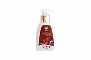 Creme corporal à base de frutas vermelhas e kombucha, da Kombucha Brazil - R$ 49,99. <a href="https://www.americanas.com.br/produto/1733367424?opn=YSMESP" target="_blank" rel="noopener noreferrer">Compre aqui</a>