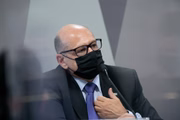 Diretor do Butantan, Dimas Covas, em depoimento na CPI da Covid