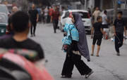 Os palestinos evacuaram suas casas após os ataques israelenses na Cidade de Gaza, em 9 de outubro de 2023